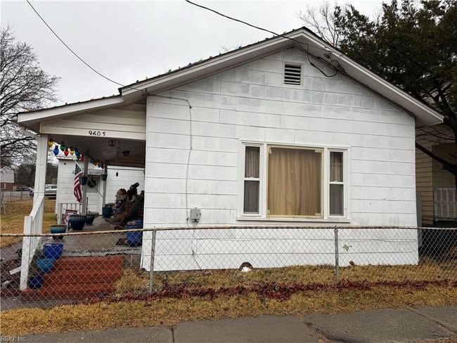 9603 Chesapeake St, House other with 3 bedrooms, 2 bathrooms and null parking in Norfolk VA | Image 4