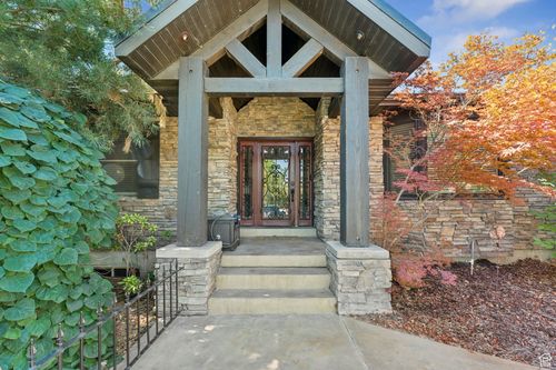 332 Shamrock Dr, Murray, UT, 84107-3981 | Card Image