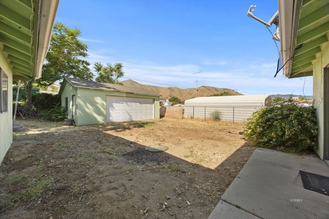 Back yard - detached garage | Image 22