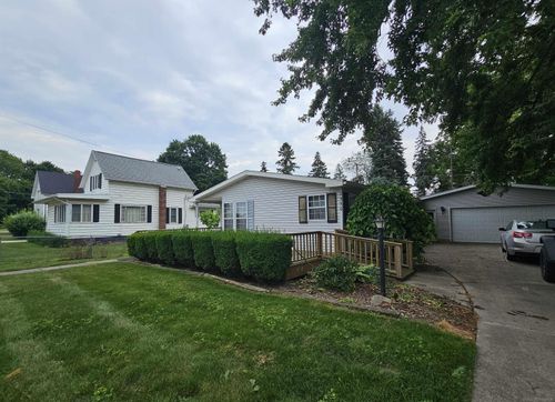 2350 Black River St, Deckerville, MI, 48427-9424 | Card Image