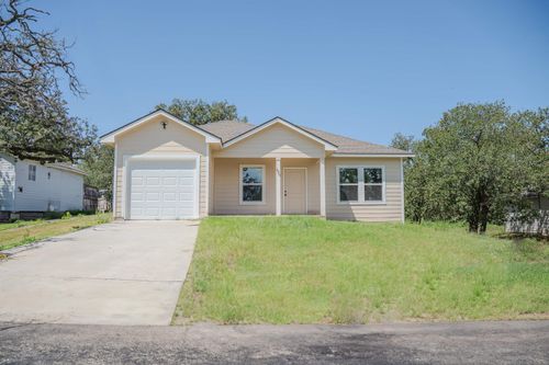 1875 Greenwood Ln, Kingsland, TX, 78639-5944 | Card Image
