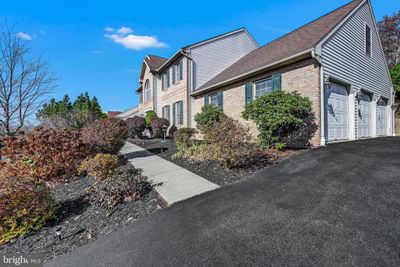 66 Scotland Drive, House other with 4 bedrooms, 2 bathrooms and null parking in READING PA | Image 3