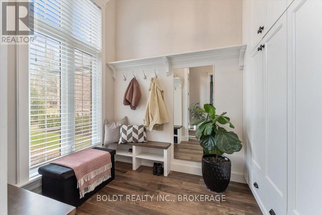 1107 Balfour St, House other with 6 bedrooms, 4 bathrooms and 6 parking in Fenwick ON | Image 20