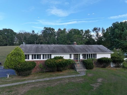 19 Dalrymple Rd, Branchville, NJ, 07826-4409 | Card Image