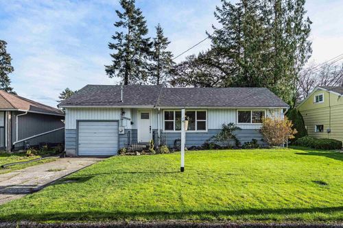 10152 Fairview Dr, Chilliwack, BC, V2P5J4 | Card Image