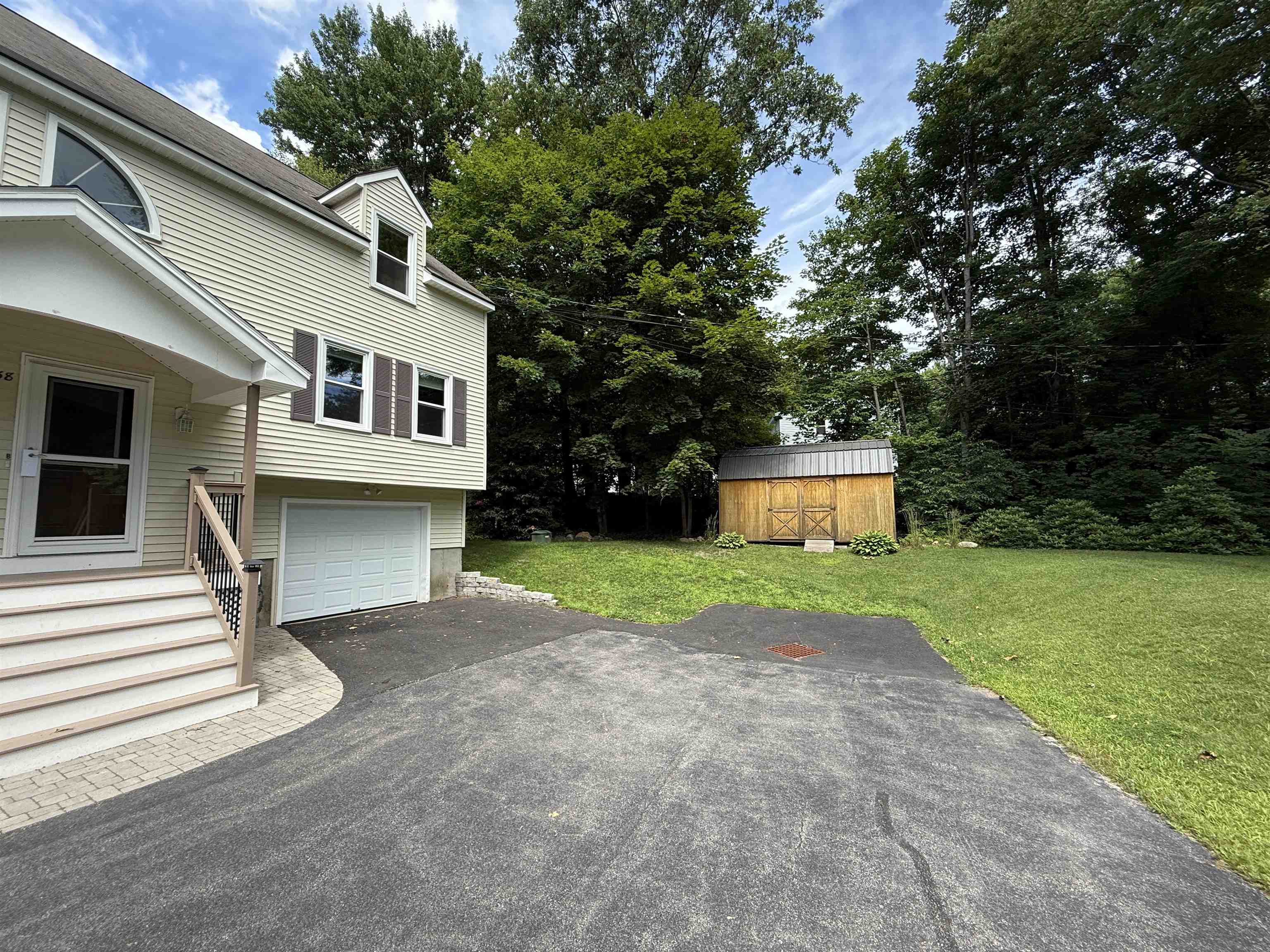 Residential Lease in Pembroke