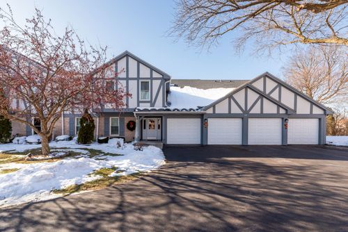 unit-116b-32 W Fern Ct, Palatine, IL, 60067-7193 | Card Image