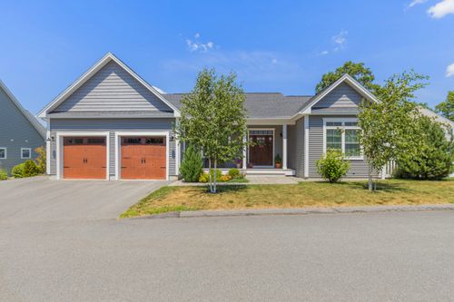 1 Blueberry Ln, Old Orchard Beach, ME, 04064-4178 | Card Image