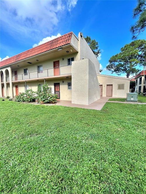 101-6100 Forest Hill Blvd, West Palm Beach, FL, 33415-6263 | Card Image