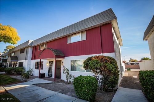 319 Pecos Way, Las Vegas, NV, 89121-2480 | Card Image