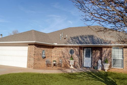 112 Hunter Hill Drive, Elk City, OK, 73644 | Card Image
