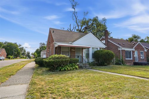 20314 Gilchrist St, Detroit, MI, 48235-2168 | Card Image