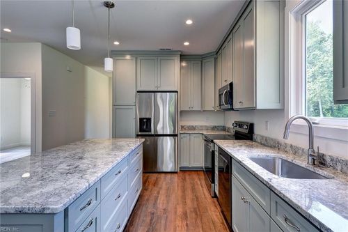 3555 O D I St, West Point, VA, 23181-9744 | Card Image