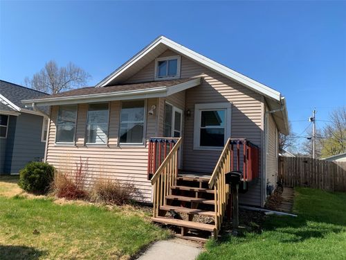 1058 G Ave Nw, Cedar Rapids, IA, 52405-2623 | Card Image