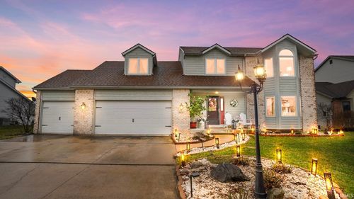 9827 Red Twig Place, Fort Wayne, IN, 46804-5989 | Card Image