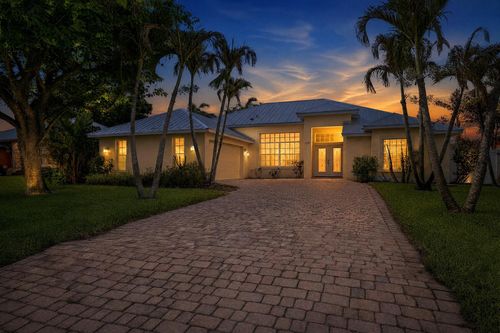 2314 Se Calcutta Cir, Port St Lucie, FL, 34952-6510 | Card Image