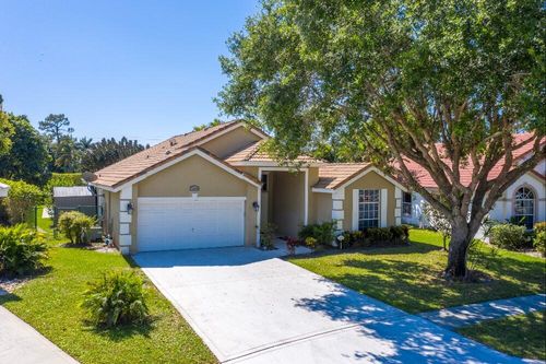 1304 Lake Breeze Dr, Wellington, FL, 33414-7955 | Card Image