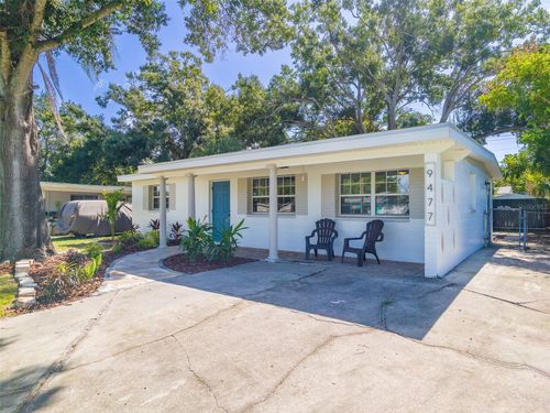 9477 Park Lake Dr N, PINELLAS PARK, FL, 33782-3602 | Card Image