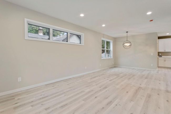 1200x800_100_1755945828982_175592243126547a2440.jpg | Image 5