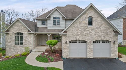 35 Beech Dr, Lake Zurich, IL, 60047-2114 | Card Image