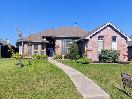 8161 Hyde Park Dr, Frisco, TX, 75035-3983 | Card Image