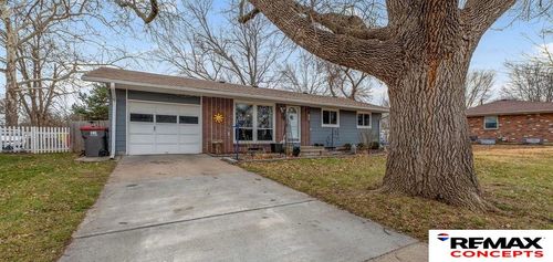 4910 Canterbury Ln, Lincoln, NE, 68512-1618 | Card Image