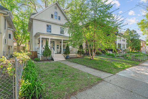 2305 Garfield Ave, Minneapolis, MN, 55405-3243 | Card Image