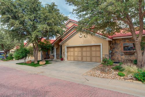 8 Tuscan Villa Cir, Lubbock, TX, 79423-4928 | Card Image