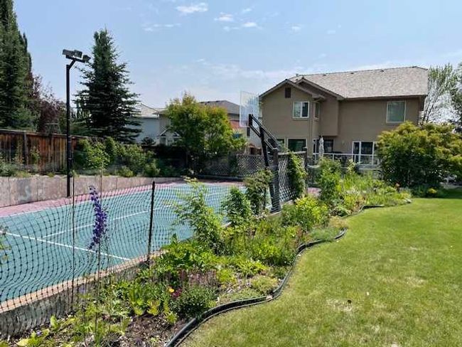 461 Sienna Heights Hill Sw, House other with 3 bedrooms, 3 bathrooms and 4 parking in Calgary AB | Image 30