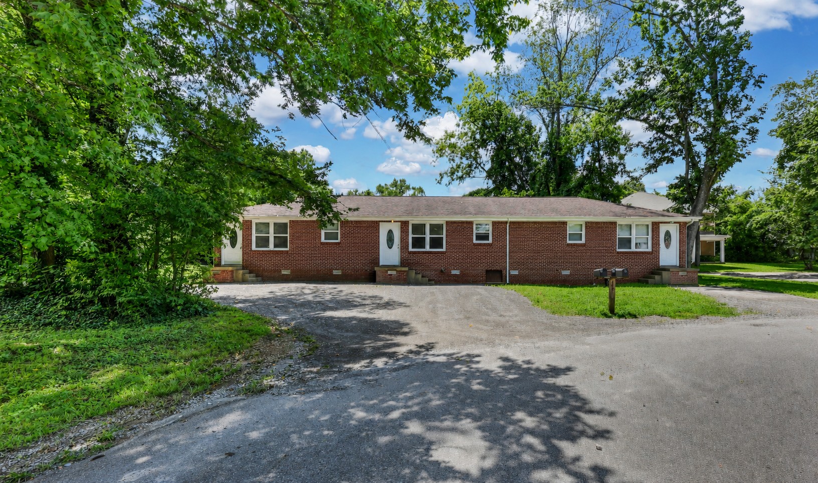88 W Fork Dr, Clarksville, TN 37042