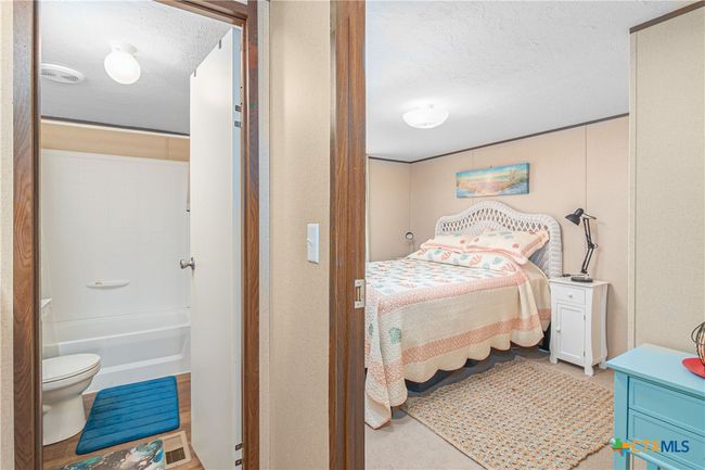 2105 Fm 1104, House other with 3 bedrooms, 2 bathrooms and null parking in Kingsbury TX | Image 26