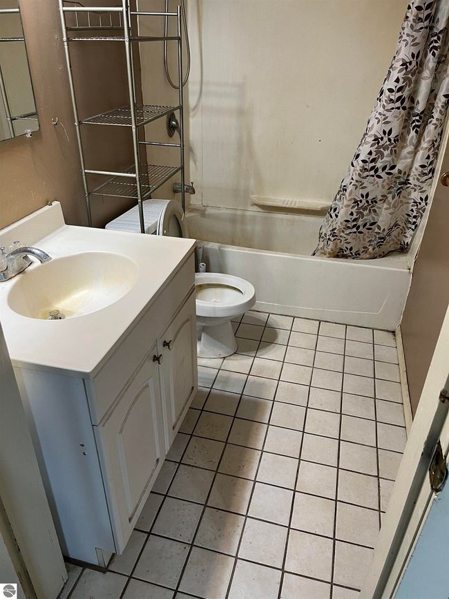 115 E Main St, House other with 3 bedrooms, 1 bathrooms and null parking in Twining MI | Image 23