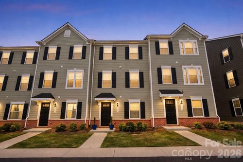 1404 May Apple Dr, Matthews, NC, 28104-1140 | Card Image