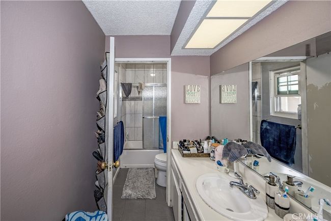 UNIT-19 - 11350 Foothill Blvd, Condo with 2 bedrooms, 2 bathrooms and 2 parking in Sylmar CA | Image 9