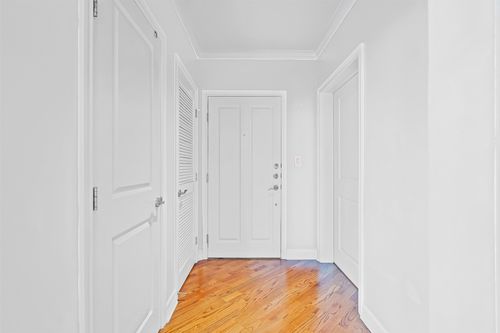 apt-2701-500 Throckmorton St, Fort Worth, TX, 76102-3814 | Card Image