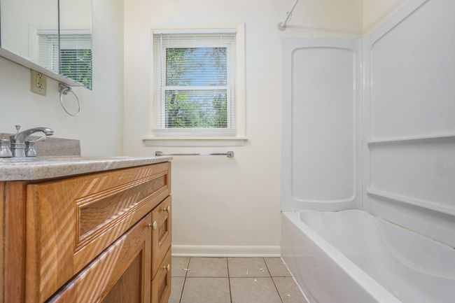 1315 Sutherland Ave, House other with 5 bedrooms, 2 bathrooms and null parking in Kalamazoo MI | Image 12