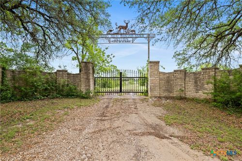 902 County Road 327, Gatesville, TX, 76528 | Card Image