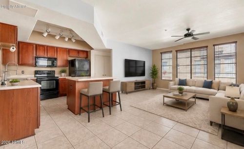 24-16825 N 14th St, Phoenix, AZ, 85022-7733 | Card Image