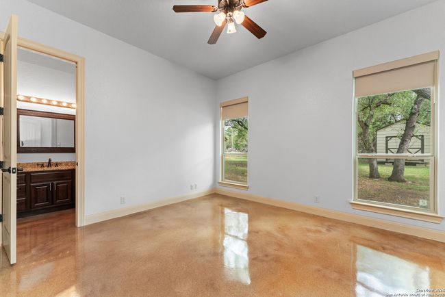 574 Deep Water Dr, House other with 3 bedrooms, 3 bathrooms and null parking in Spring Branch TX | Image 27