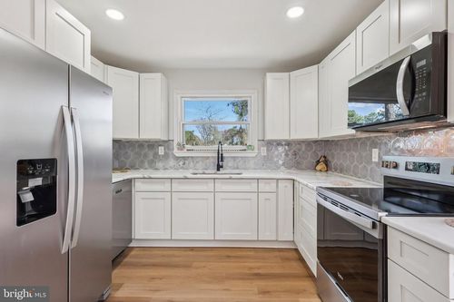 317 Cayuga Trl, BROWNS MILLS, NJ, 08015-6217 | Card Image