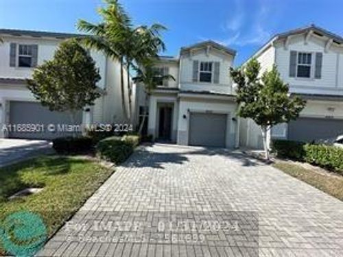 4441 Nw 48th Ter, Tamarac, FL, 33319-3600 | Card Image