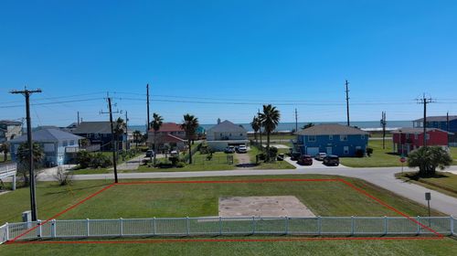 4227 Liberty Drive, Galveston, TX, 77554 | Card Image