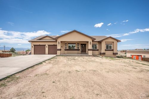 987 S Blue Hills Dr, Pueblo West, CO, 81007-6344 | Card Image