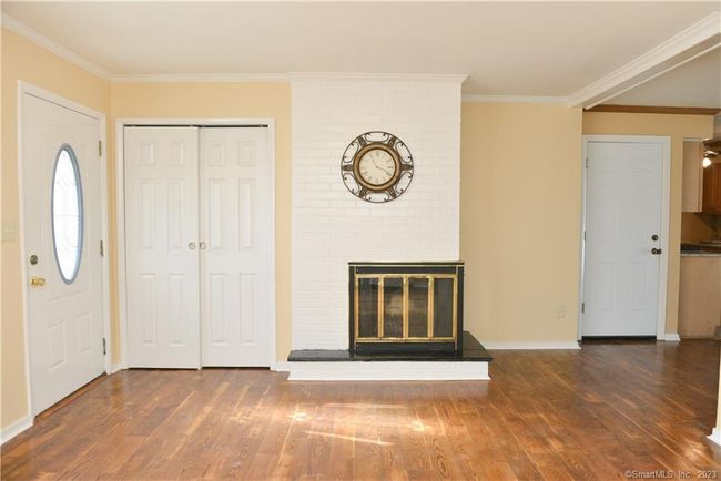 96 Harding St, House other with 3 bedrooms, 2 bathrooms and null parking in Wethersfield CT | Image 16