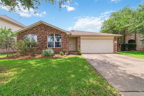 8123 Solara Bnd, Houston, TX, 77083-5044 | Card Image