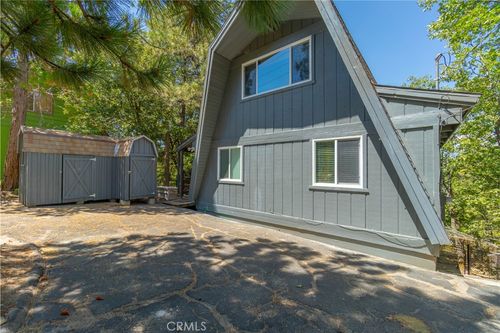 1154 Yukon Dr, Lake Arrowhead, CA, 92352 | Card Image