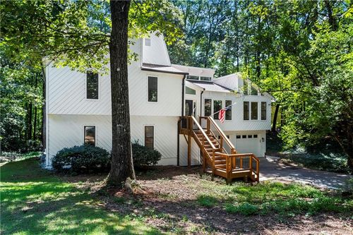 2104 Mitchell Ct, Marietta, GA, 30062-5466 | Card Image