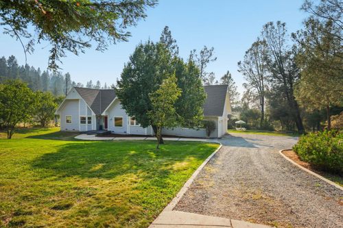11330 Slate Creek Road, Grass Valley, CA, 95945 | Card Image