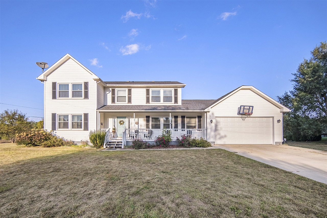 Ivanhoe Dr, Brooklyn, MI 49230