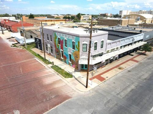 322 N Chadbourne Street, San Angelo, TX, 76903 | Card Image